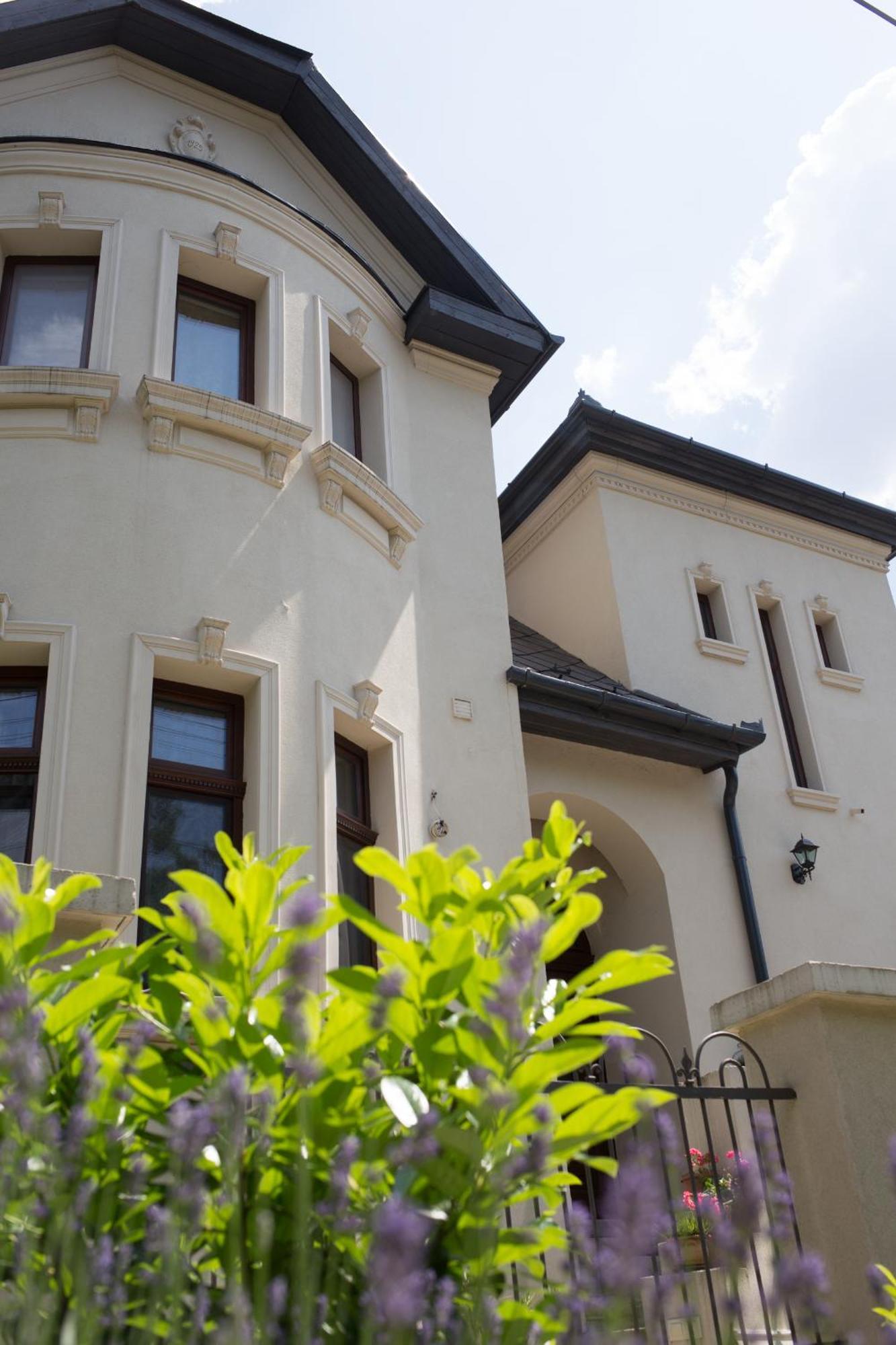 Kuria Apartman With Private Jacuzzi And Pool Budapest Exterior foto