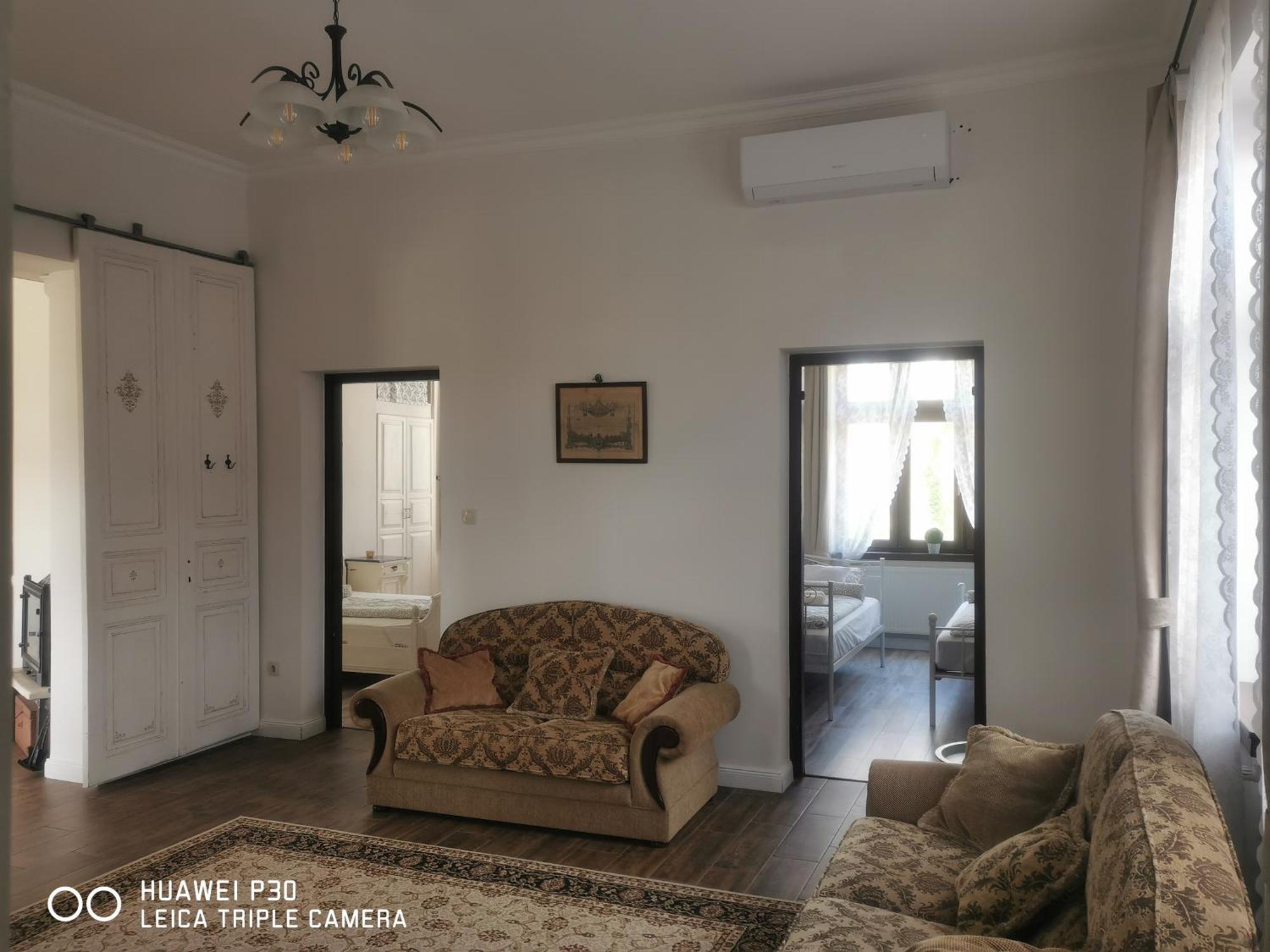 Kuria Apartman With Private Jacuzzi And Pool Budapest Exterior foto