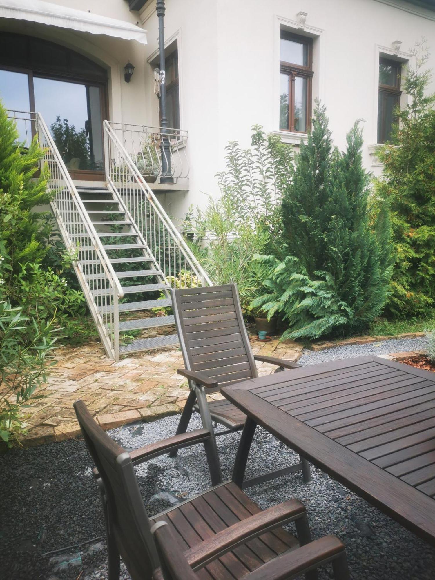 Kuria Apartman With Private Jacuzzi And Pool Budapest Exterior foto