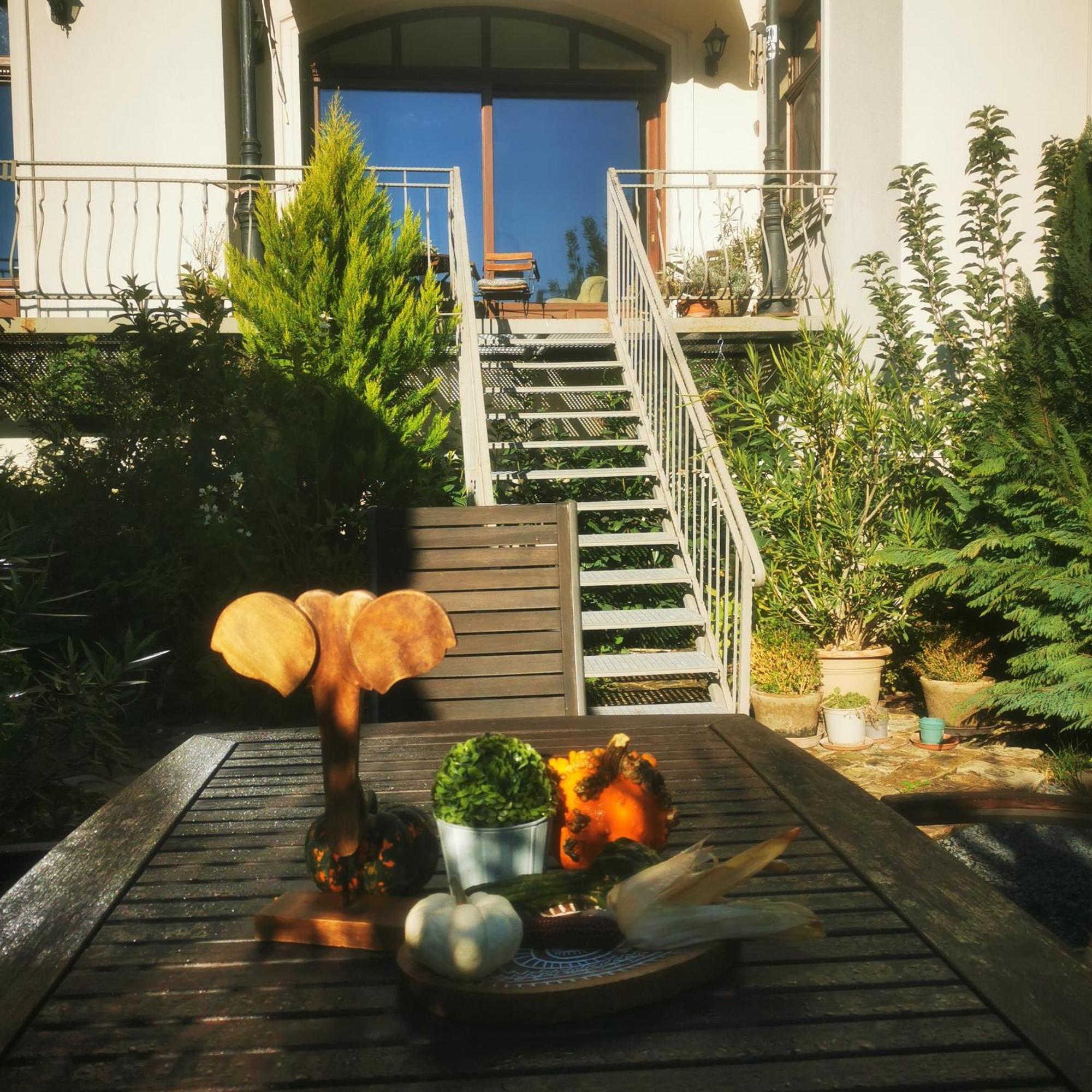 Kuria Apartman With Private Jacuzzi And Pool Budapest Exterior foto