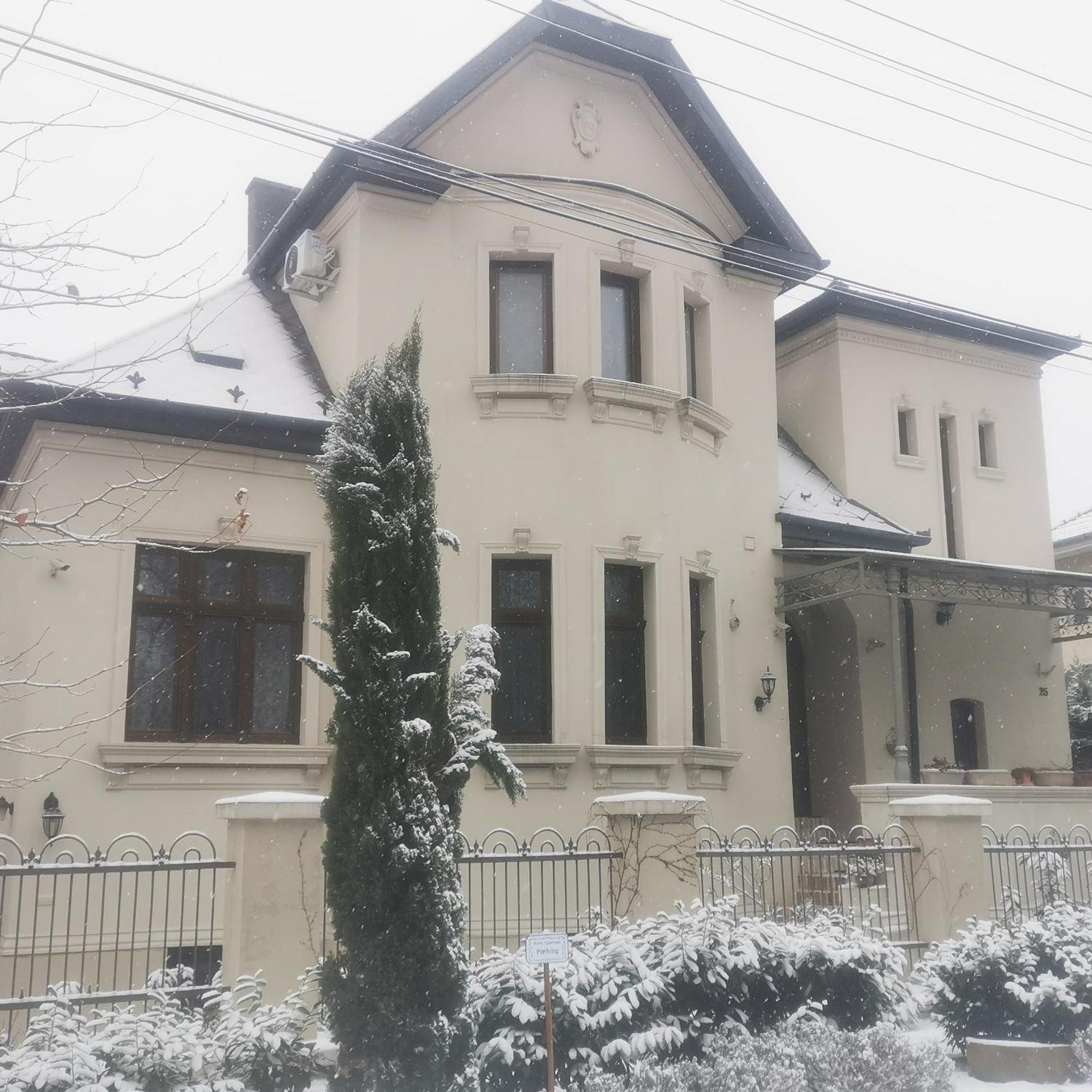 Kuria Apartman With Private Jacuzzi And Pool Budapest Exterior foto
